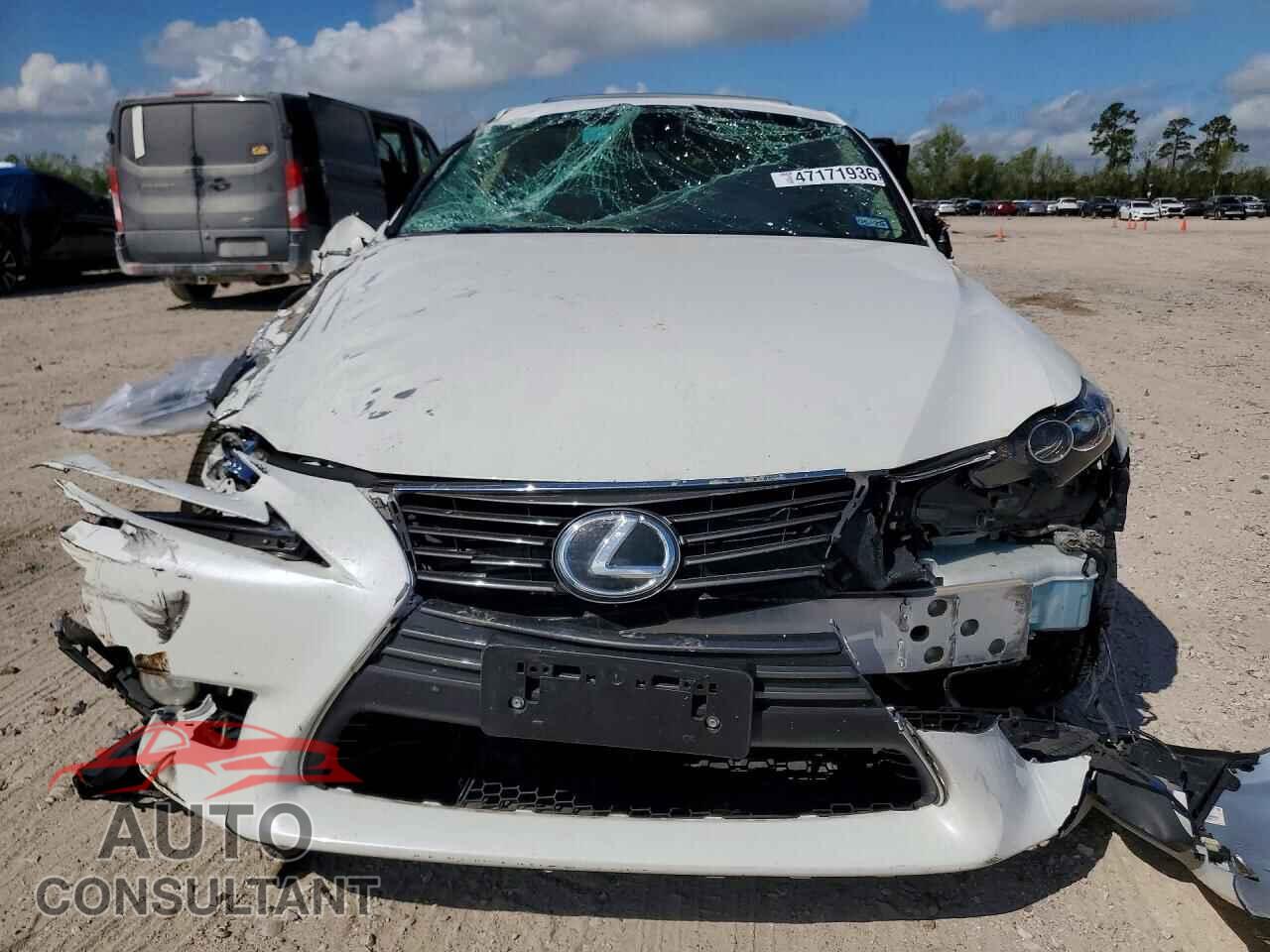 LEXUS IS 2014 - JTHBE1D28E5003636