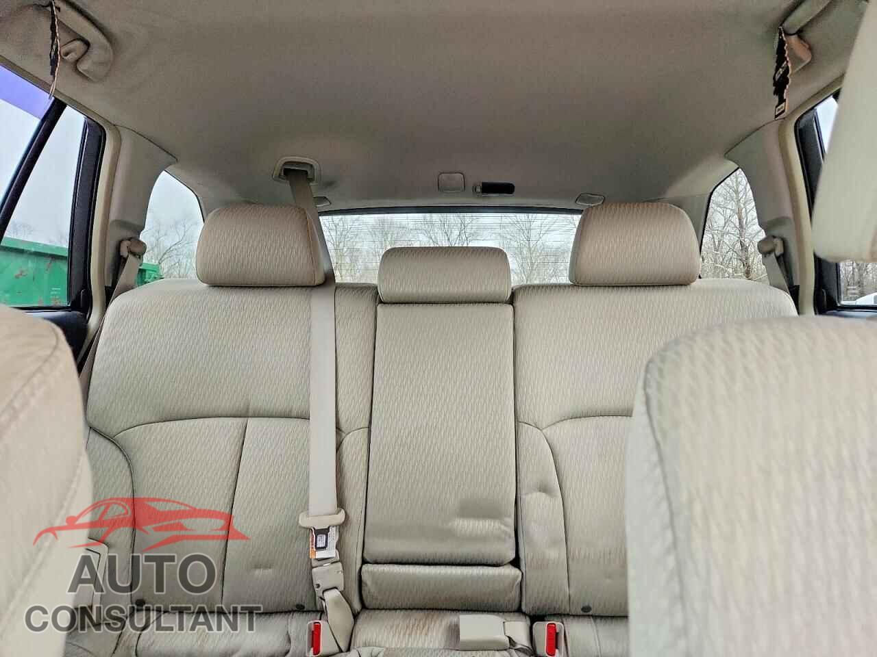 SUBARU OUTBACK 2011 - 4S4BRBGC8B3365209