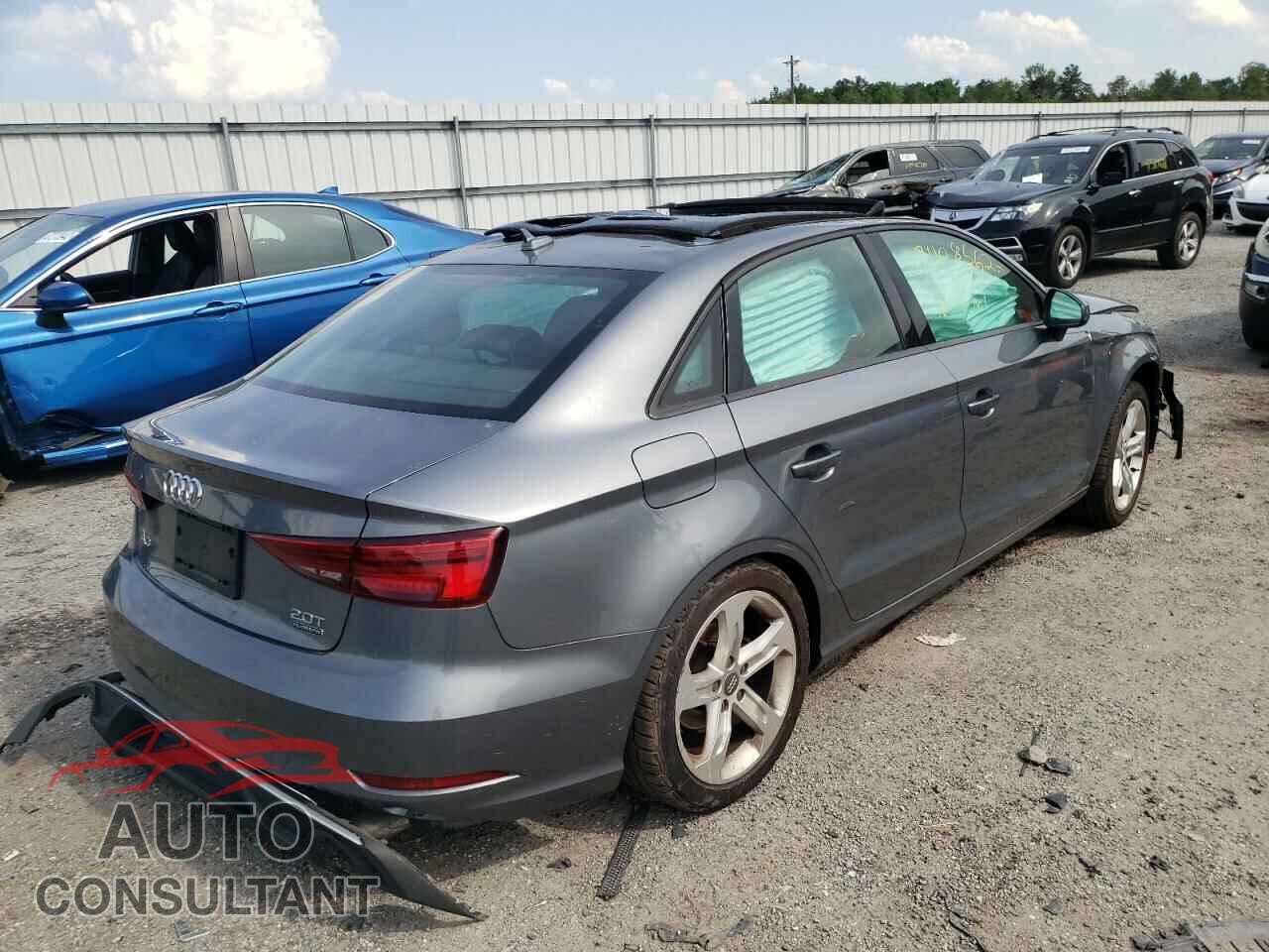 AUDI A3 2017 - WAUB8GFFXH1064877