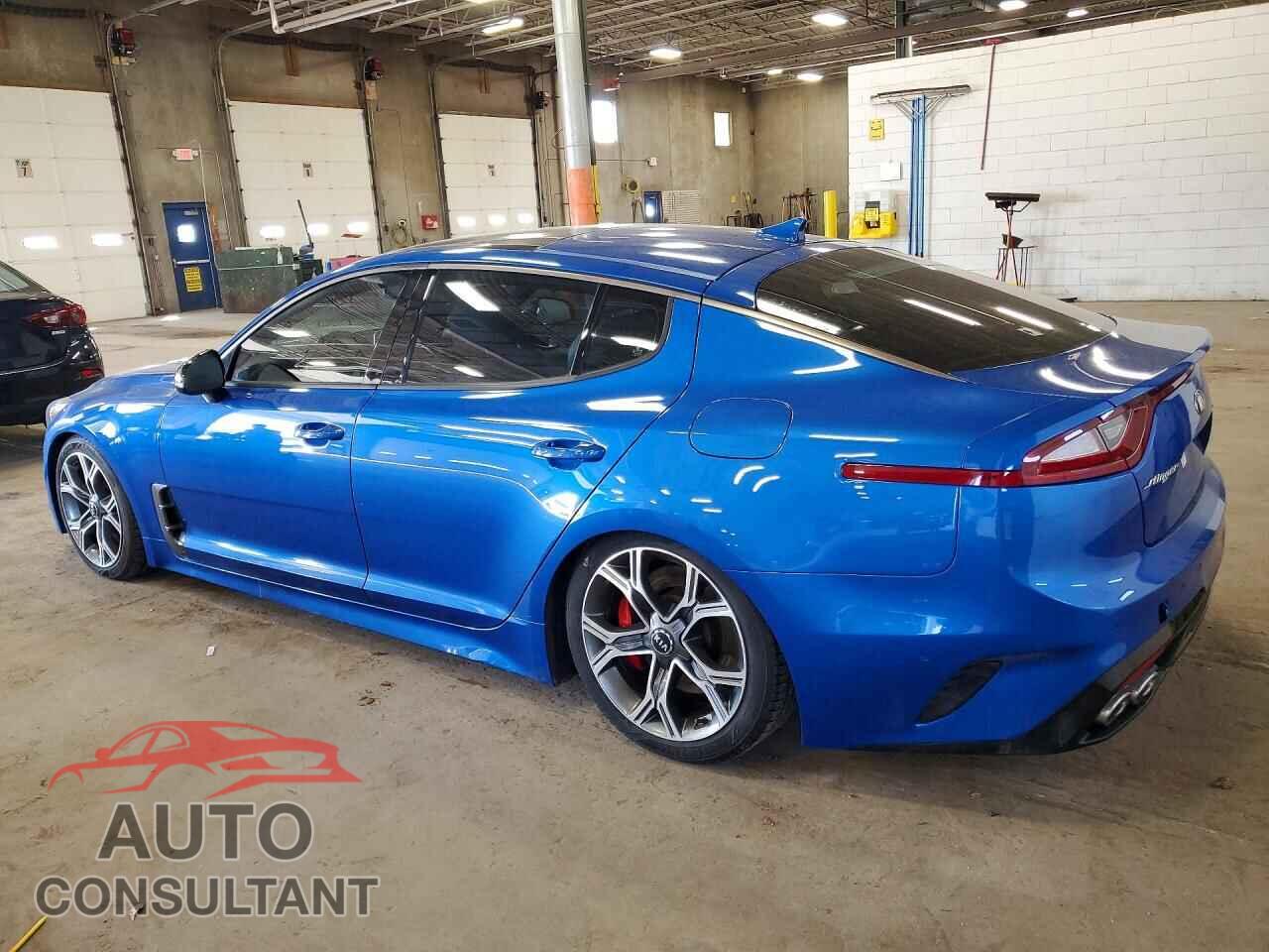 KIA STINGER 2018 - KNAE55LC9J6020740