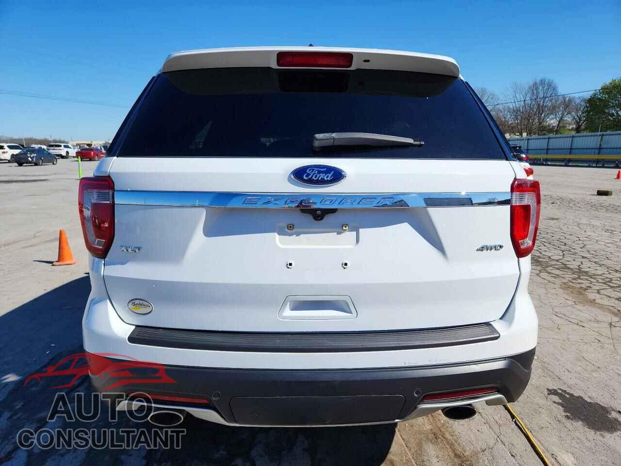 FORD EXPLORER 2018 - 1FM5K8D80JGA75896