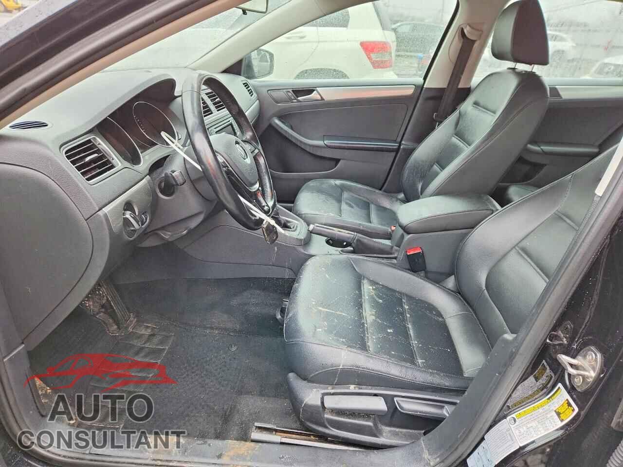 VOLKSWAGEN JETTA 2017 - 3VWDB7AJ7HM407721