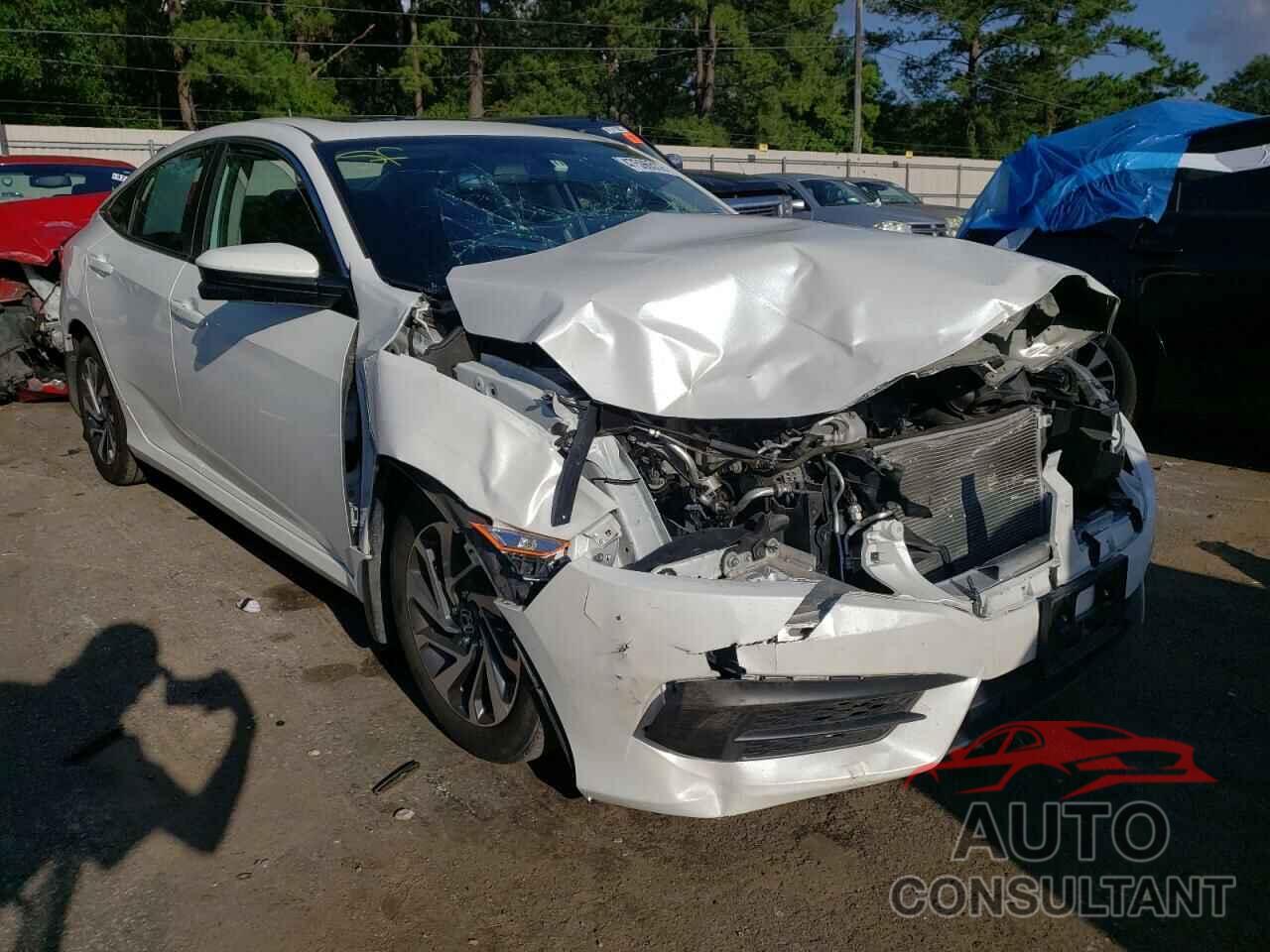 HONDA CIVIC 2018 - 19XFC2F77JE206572