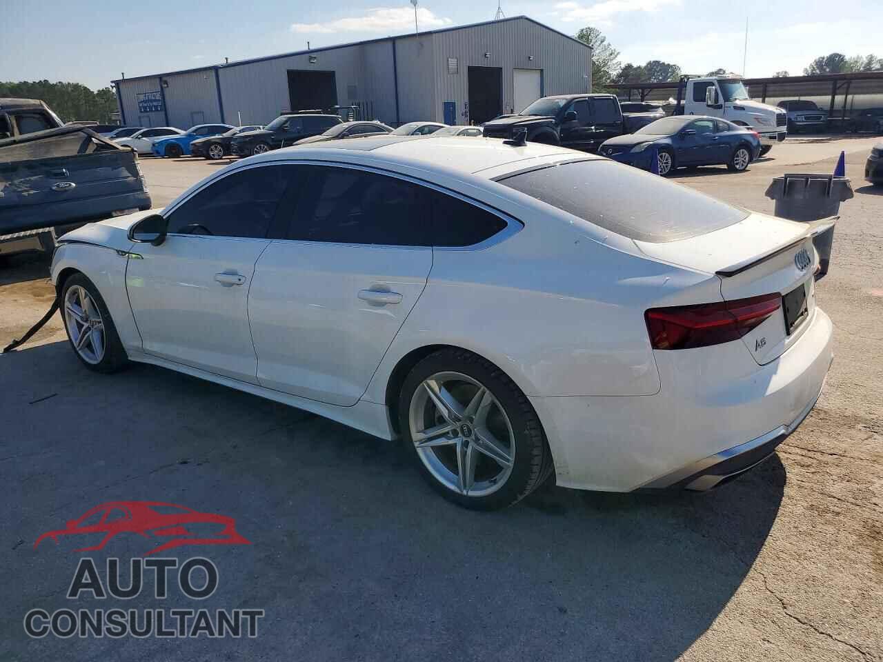 AUDI A5 2021 - WAUDACF51MA043939