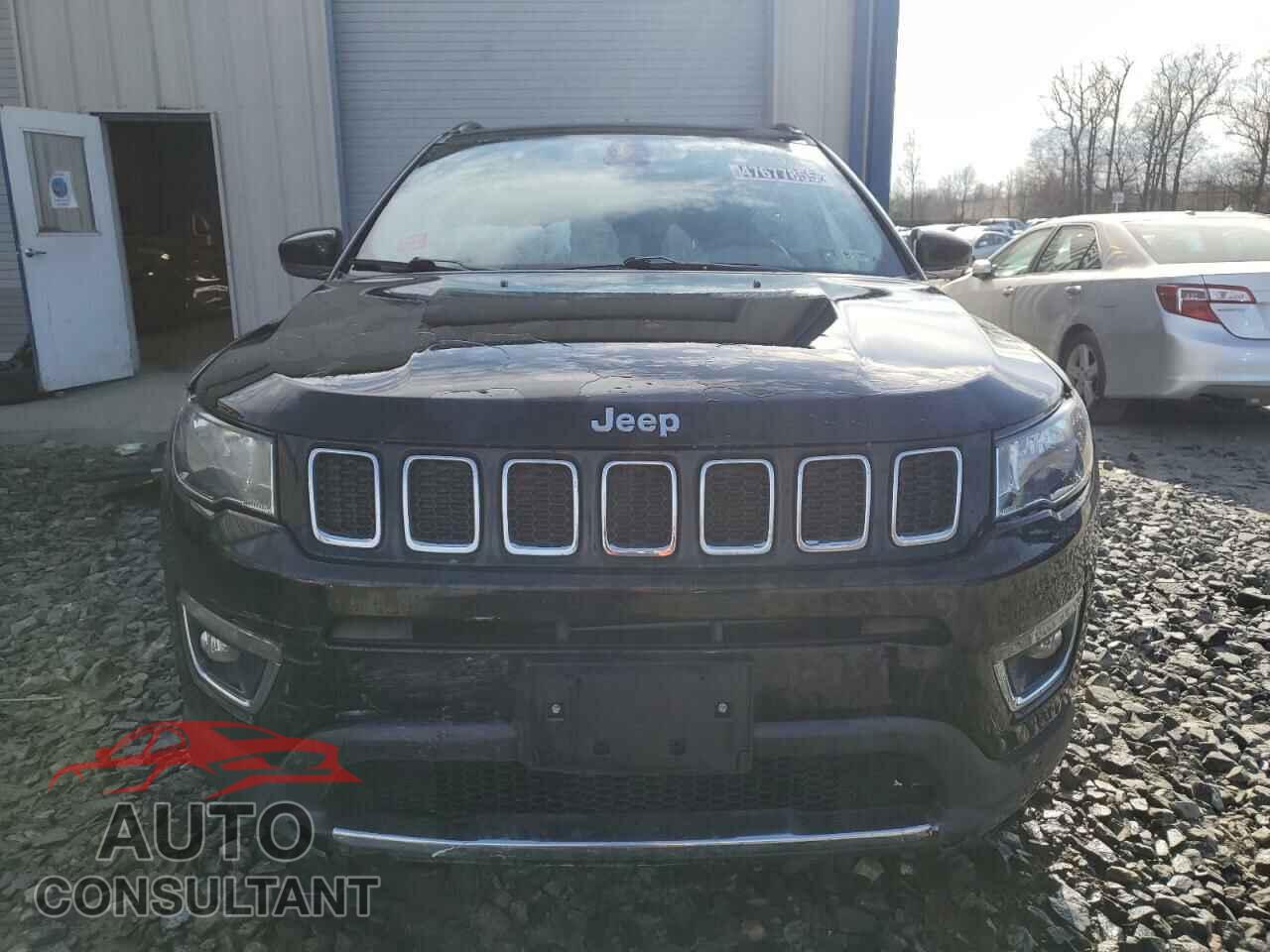 JEEP COMPASS 2019 - 3C4NJCCB7KT676145