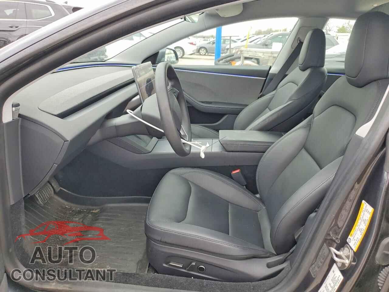 TESLA MODEL 3 2024 - 5YJ3E1EA3RF773548