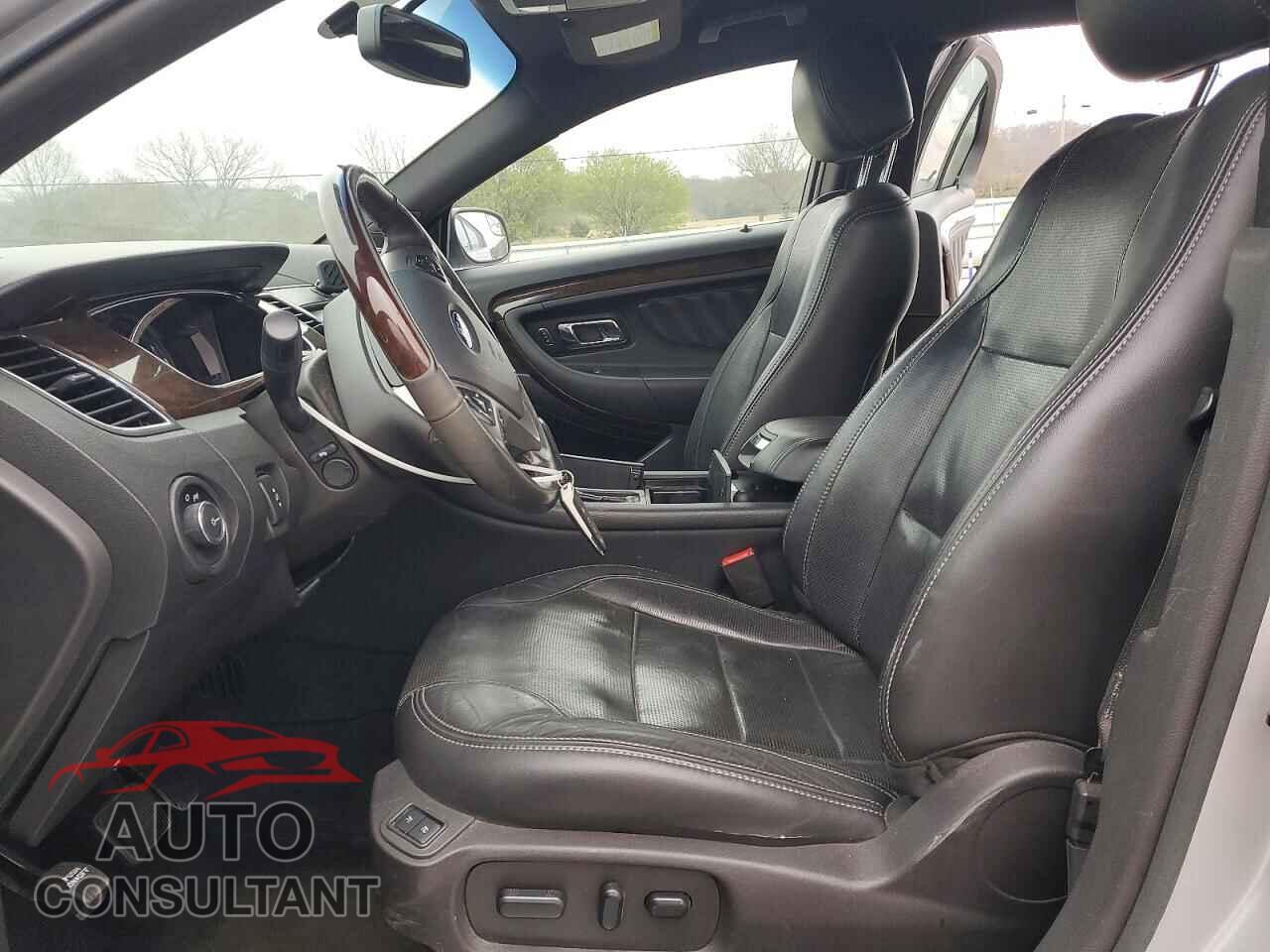 FORD TAURUS 2015 - 1FAHP2F86FG102626