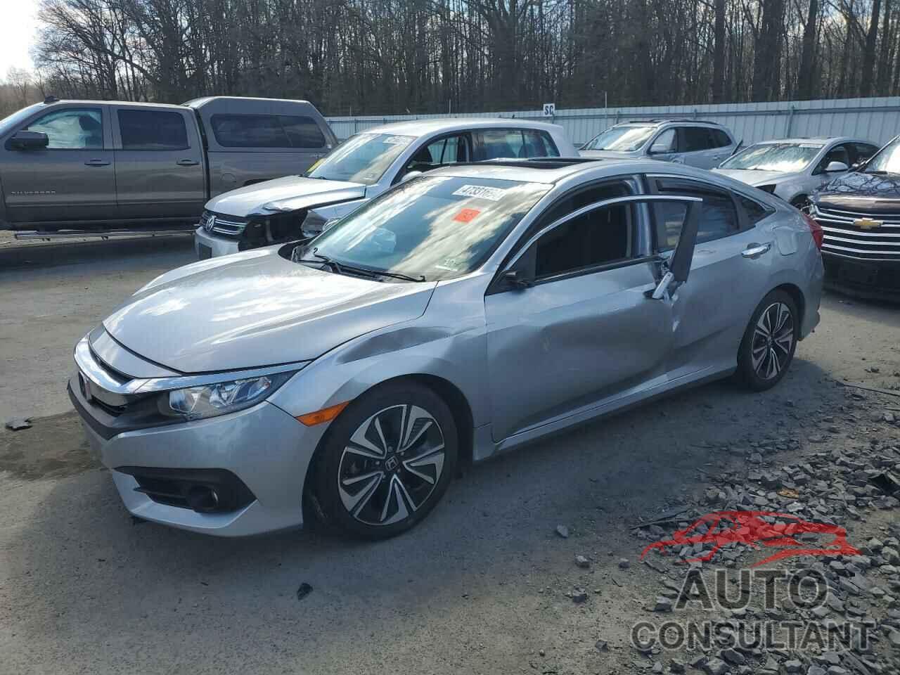 HONDA CIVIC 2018 - JHMFC1F37JX032380