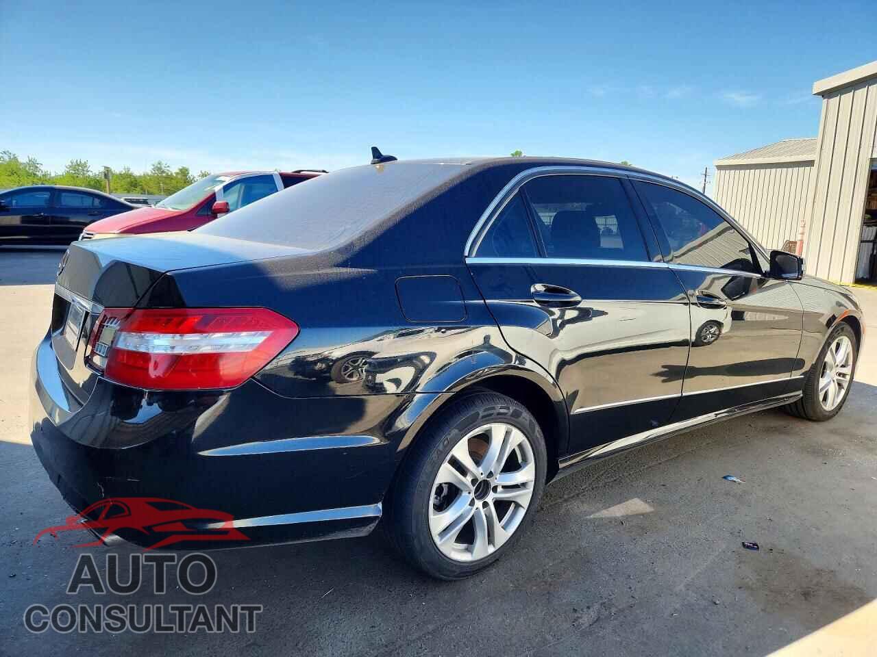 MERCEDES-BENZ E-CLASS 2011 - WDDHF5GB6BA323655