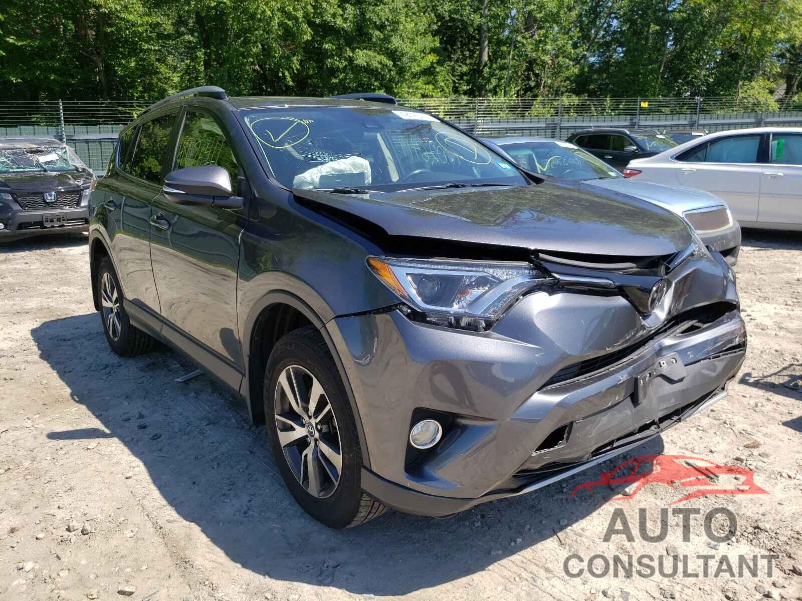 TOYOTA RAV4 2017 - JTMRFREV4HD205601