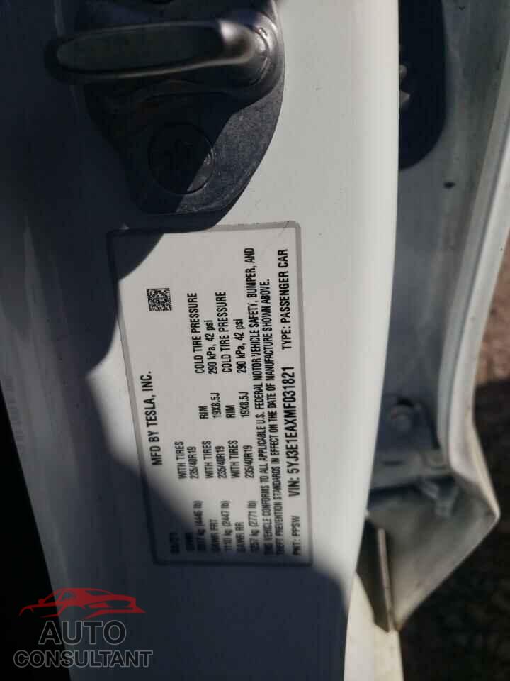 TESLA MODEL 3 2021 - 5YJ3E1EAXMF031821