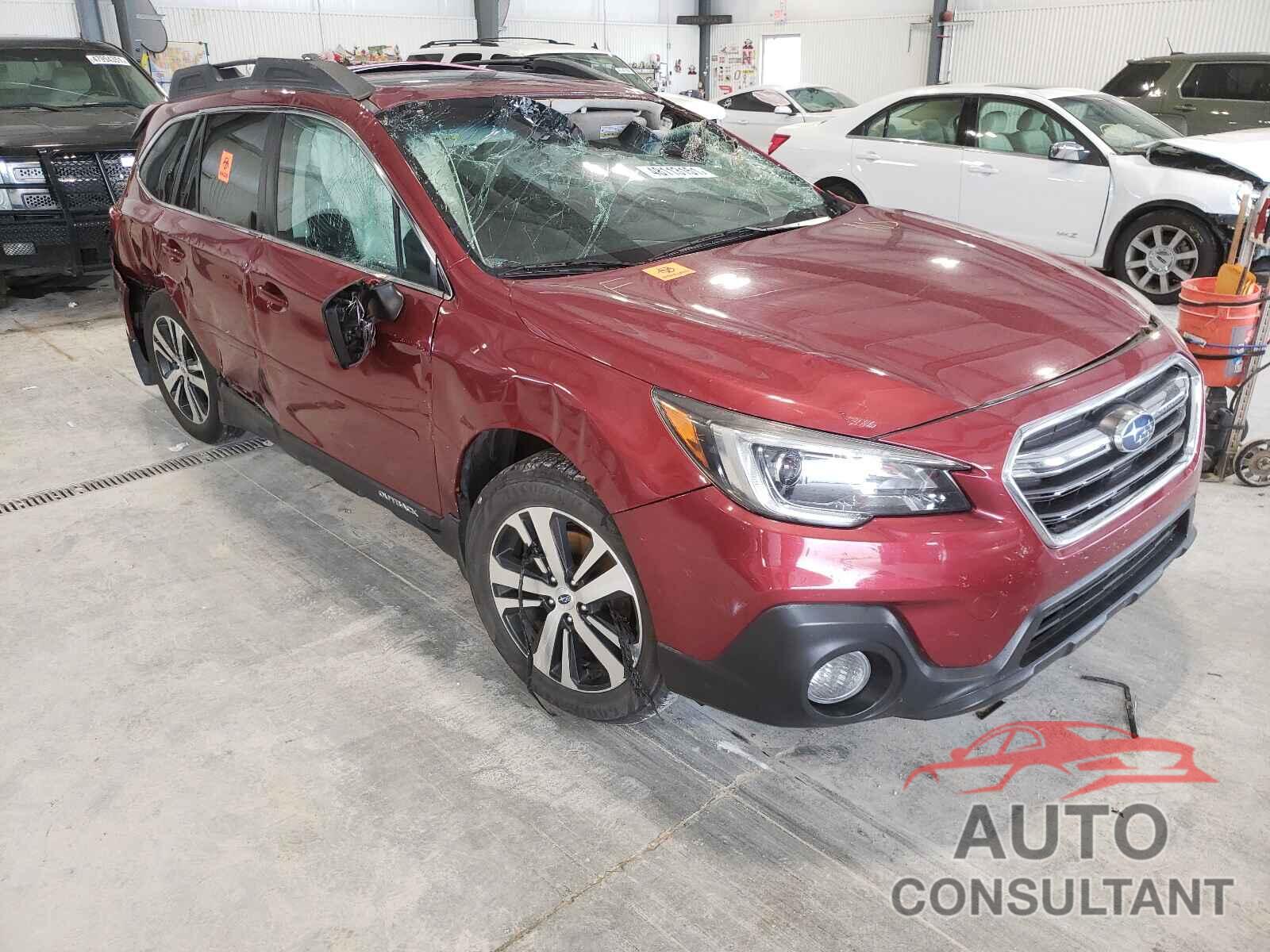 SUBARU OUTBACK 2018 - 4S4BSAKC1J3213065