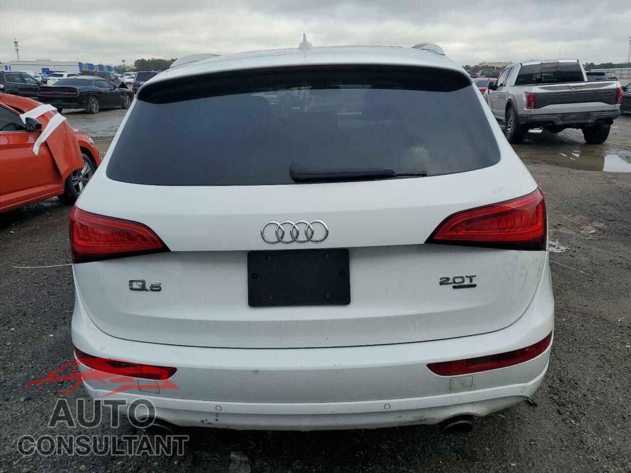 AUDI Q5 2013 - WA1LFAFP5DA058024