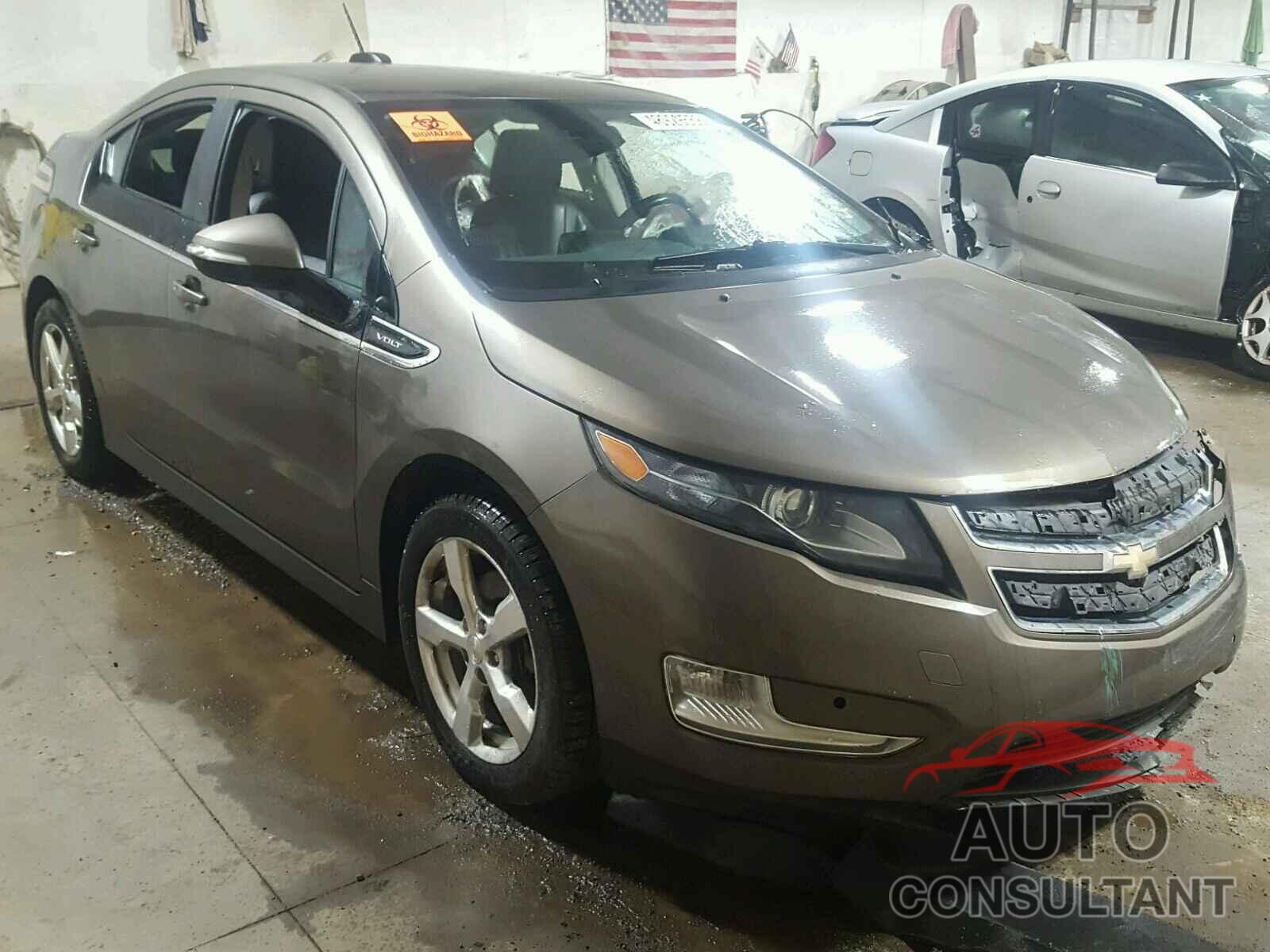 CHEVROLET VOLT 2015 - 1G1RB6E49FU112676