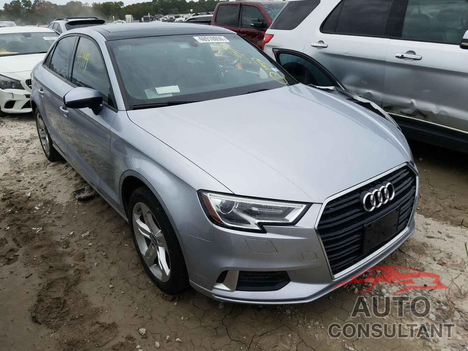 AUDI A3 2017 - WAUAUGFF0H1052471