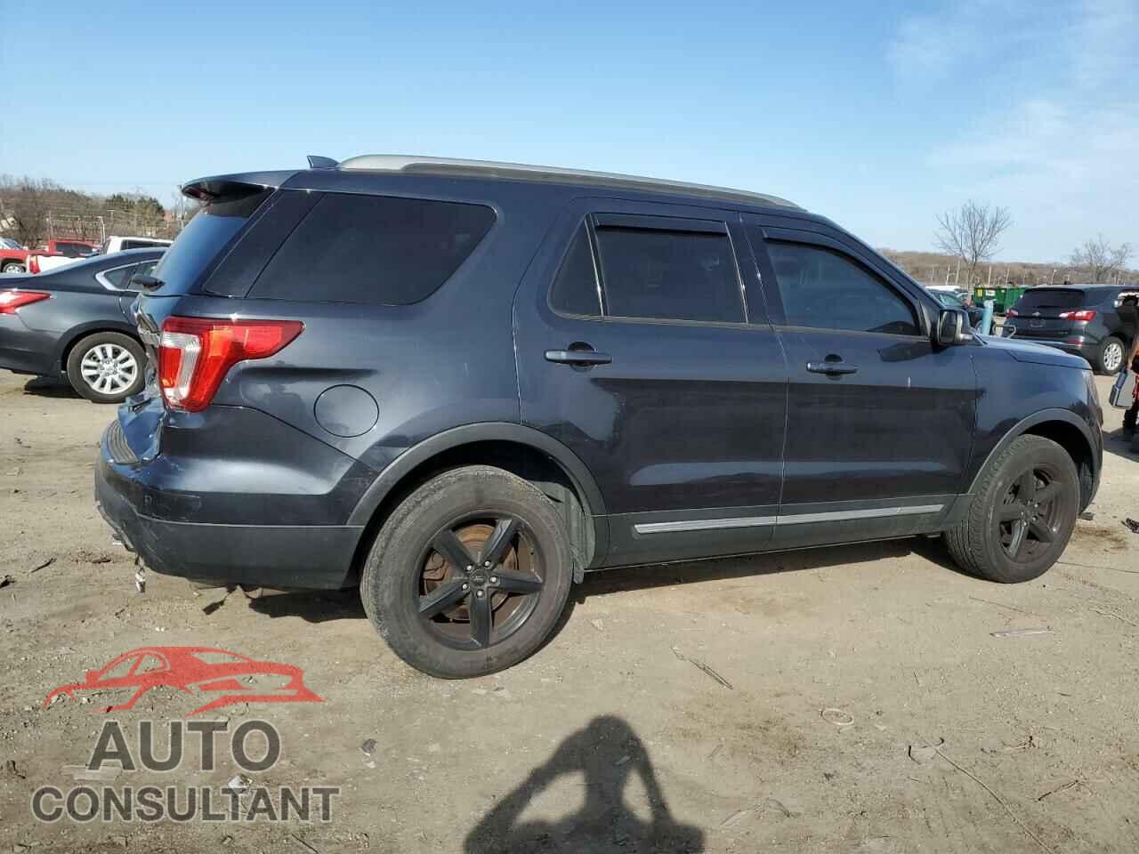 FORD EXPLORER 2017 - 1FM5K8D81HGA19217