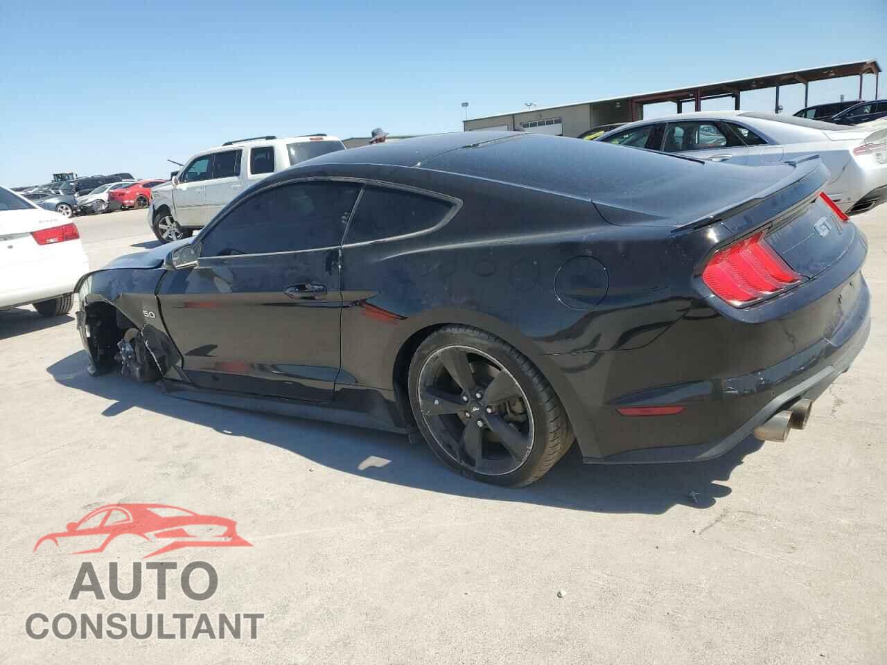 FORD MUSTANG 2018 - 1FA6P8CF5J5120620