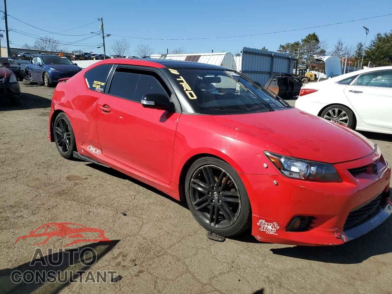 TOYOTA SCION 2013 - JTKJF5C76D3047801