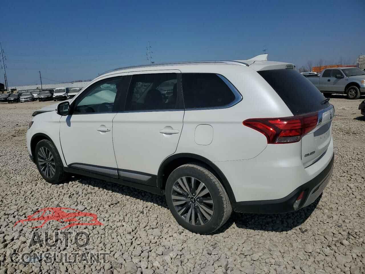 MITSUBISHI OUTLANDER 2020 - JA4AD3A30LZ032606