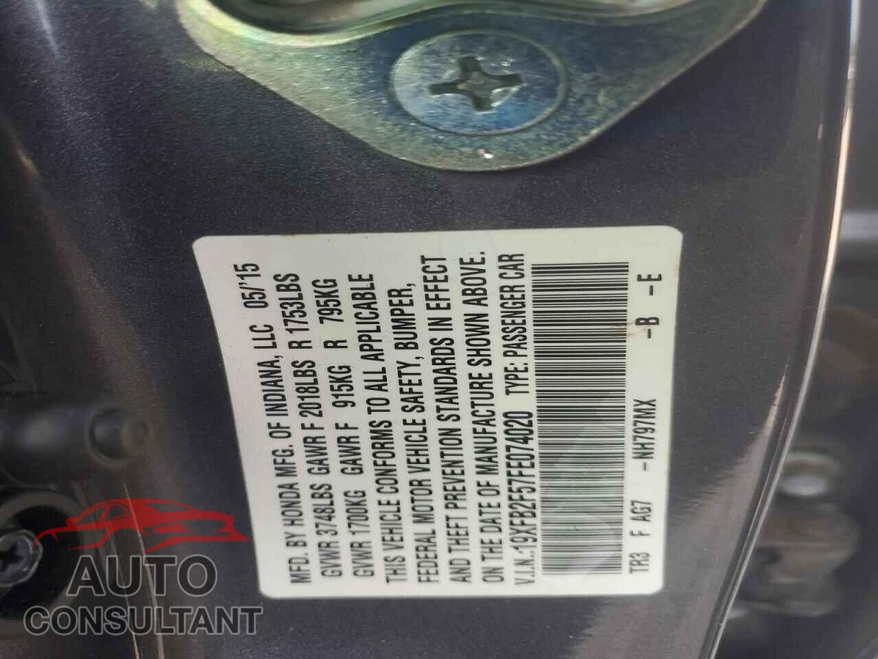 HONDA CIVIC 2015 - 19XFB2F57FE074020