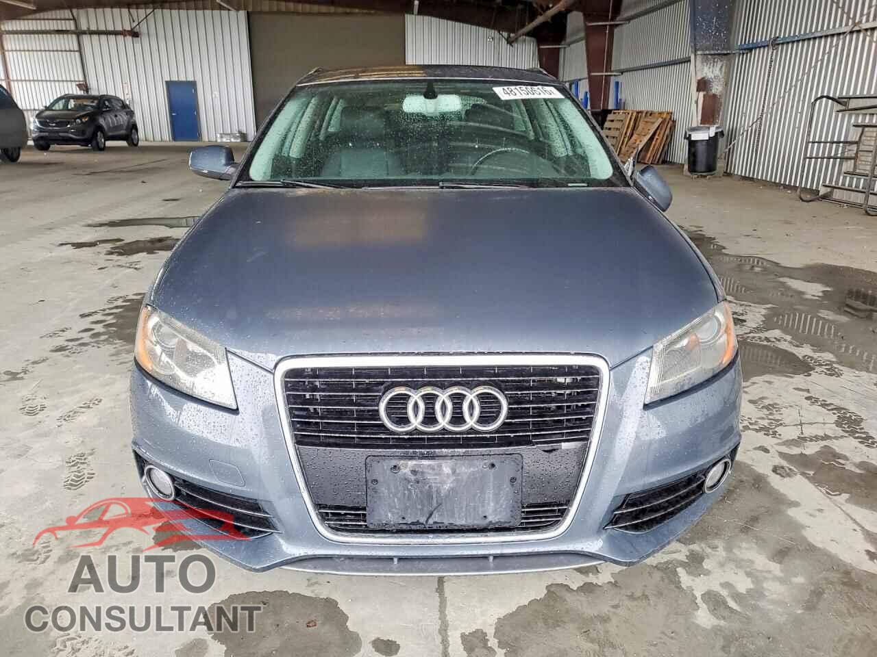 AUDI A3 2012 - WAUMFAFM6CA000337