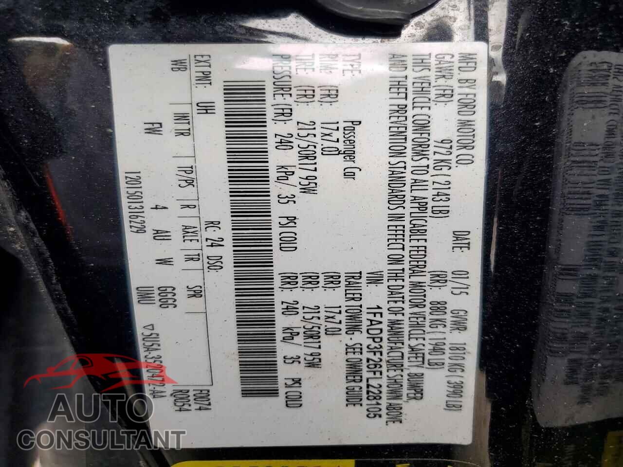 FORD FOCUS 2015 - 1FADP3F26FL228105