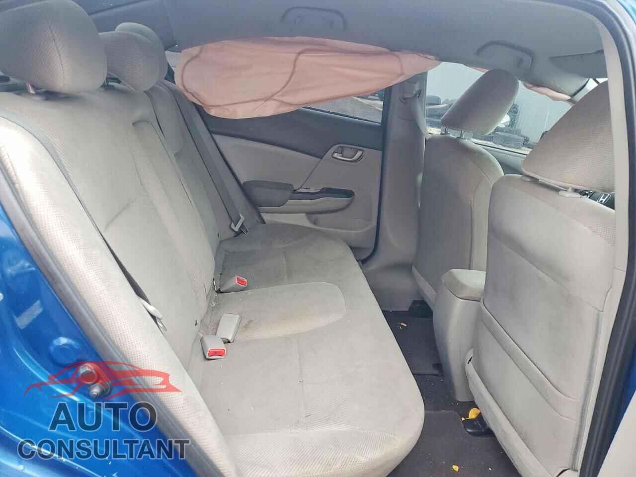 HONDA CIVIC 2012 - 2HGFB2F48CH020315