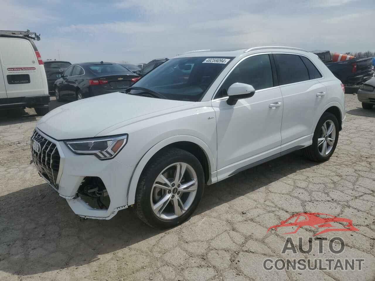 AUDI Q3 2022 - WA1EECF35N1149400