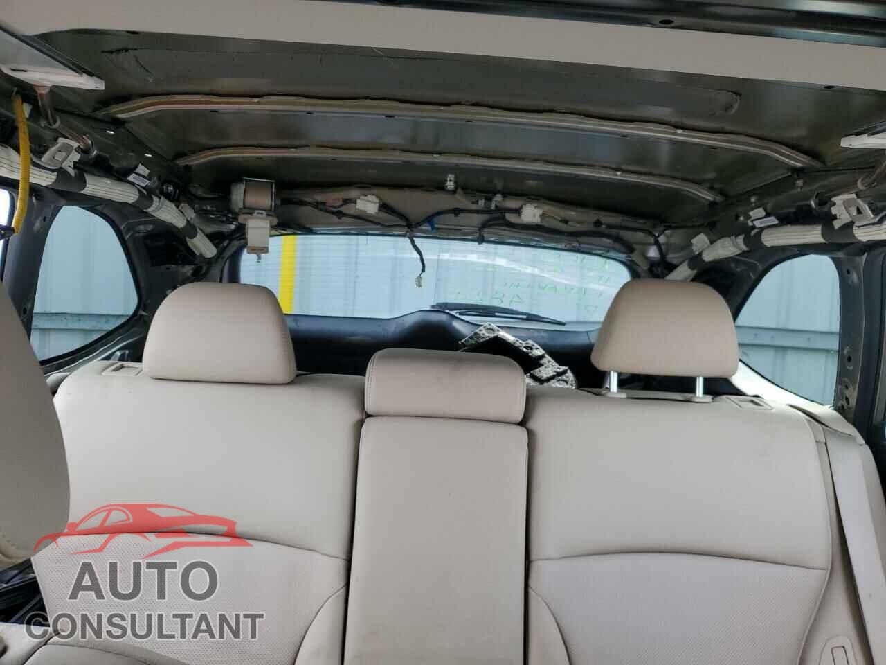 SUBARU OUTBACK 2017 - 4S4BSANC2H3396837