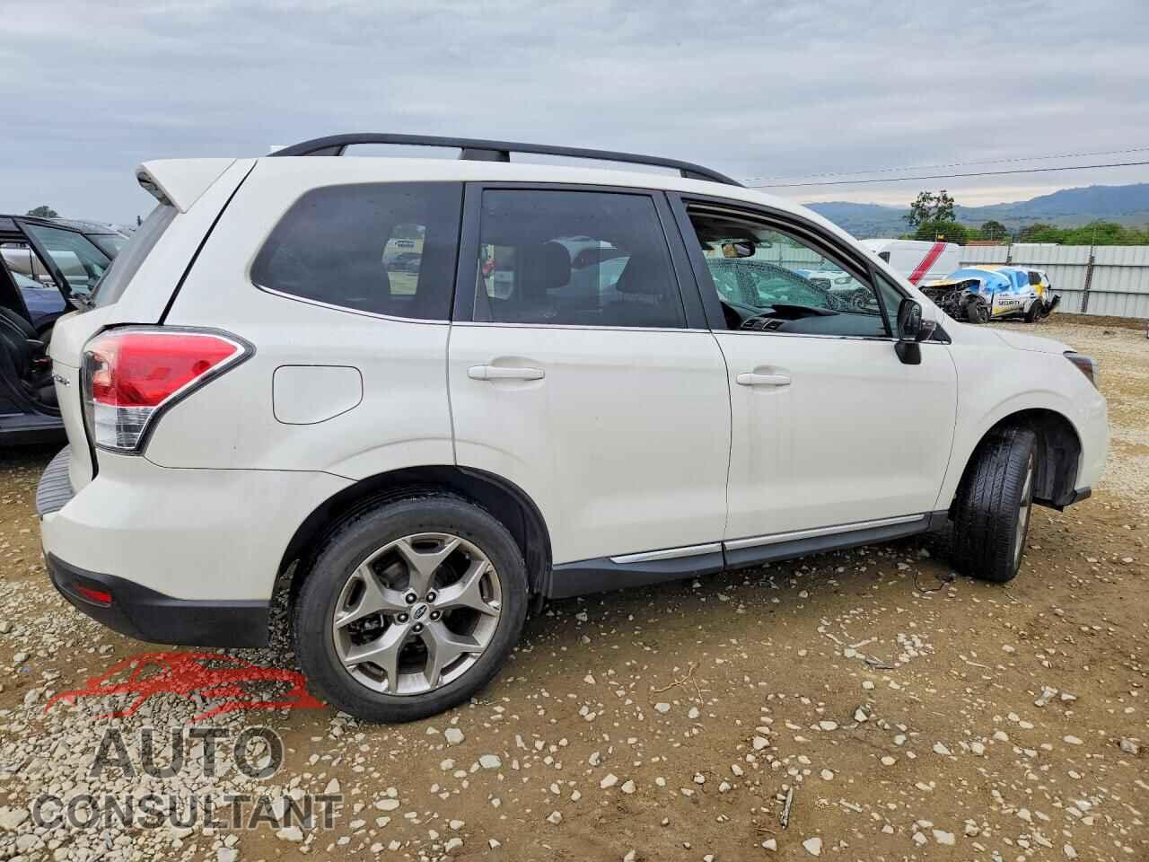 SUBARU FORESTER 2018 - JF2SJAWC1JH464965