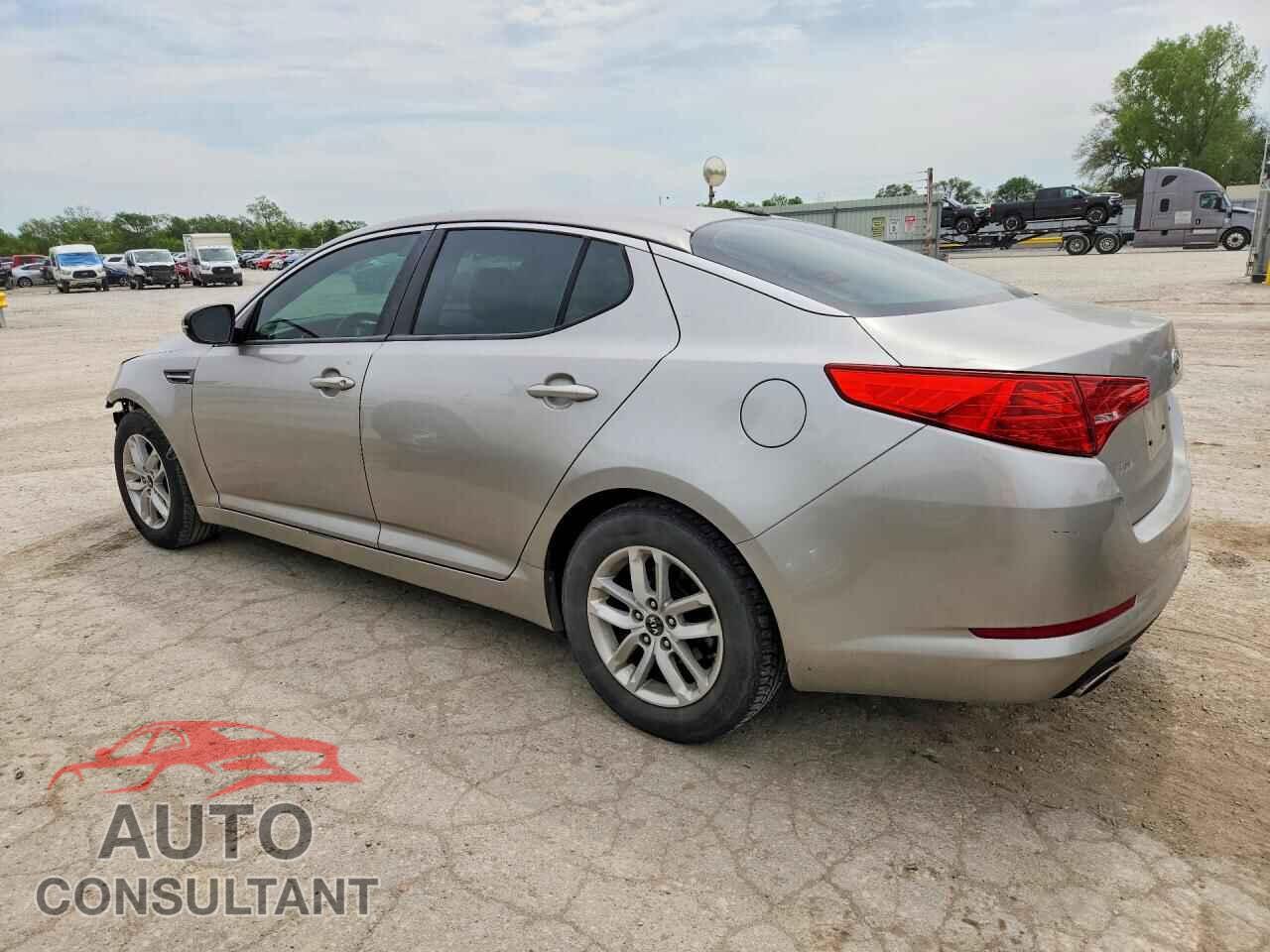 KIA OPTIMA 2011 - KNAGM4A7XB5060747
