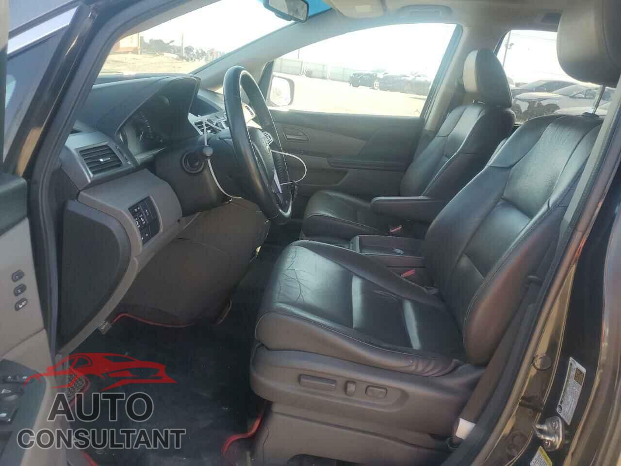 HONDA ODYSSEY 2013 - 5FNRL5H97DB025452