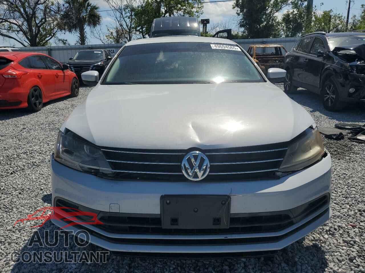 VOLKSWAGEN JETTA 2017 - 3VW2B7AJ8HM402714
