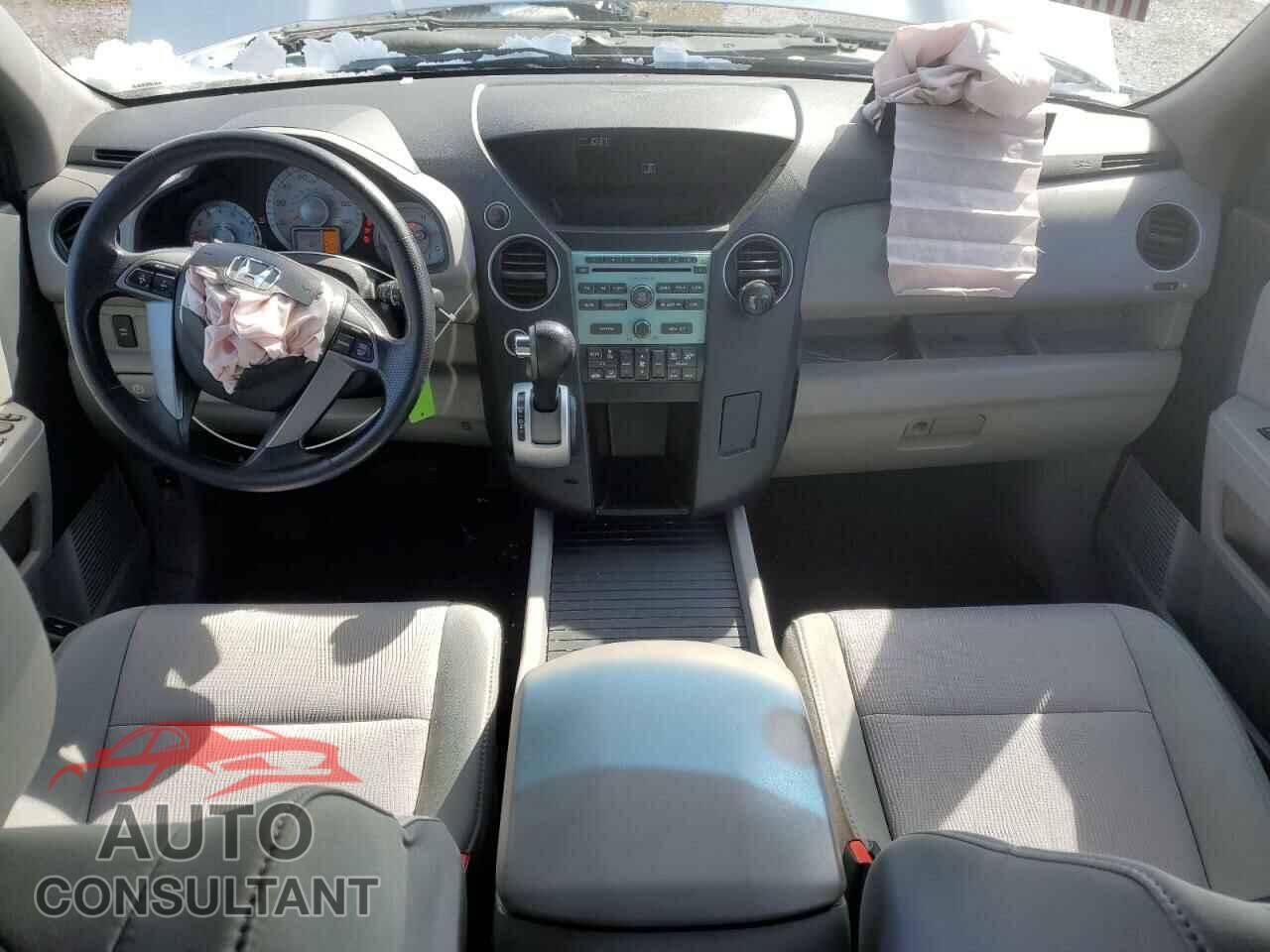 HONDA PILOT 2011 - 5FNYF4H42BB098890