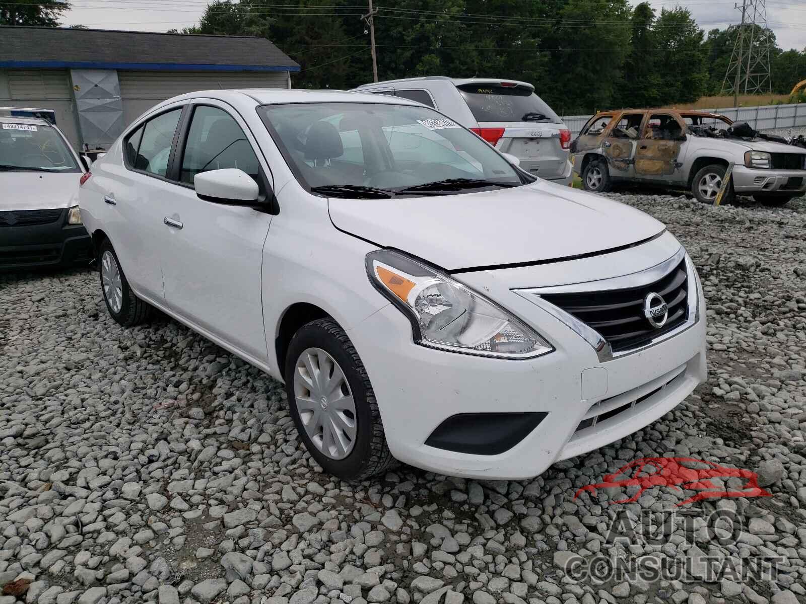 NISSAN VERSA 2019 - 3N1CN7AP3KL859725
