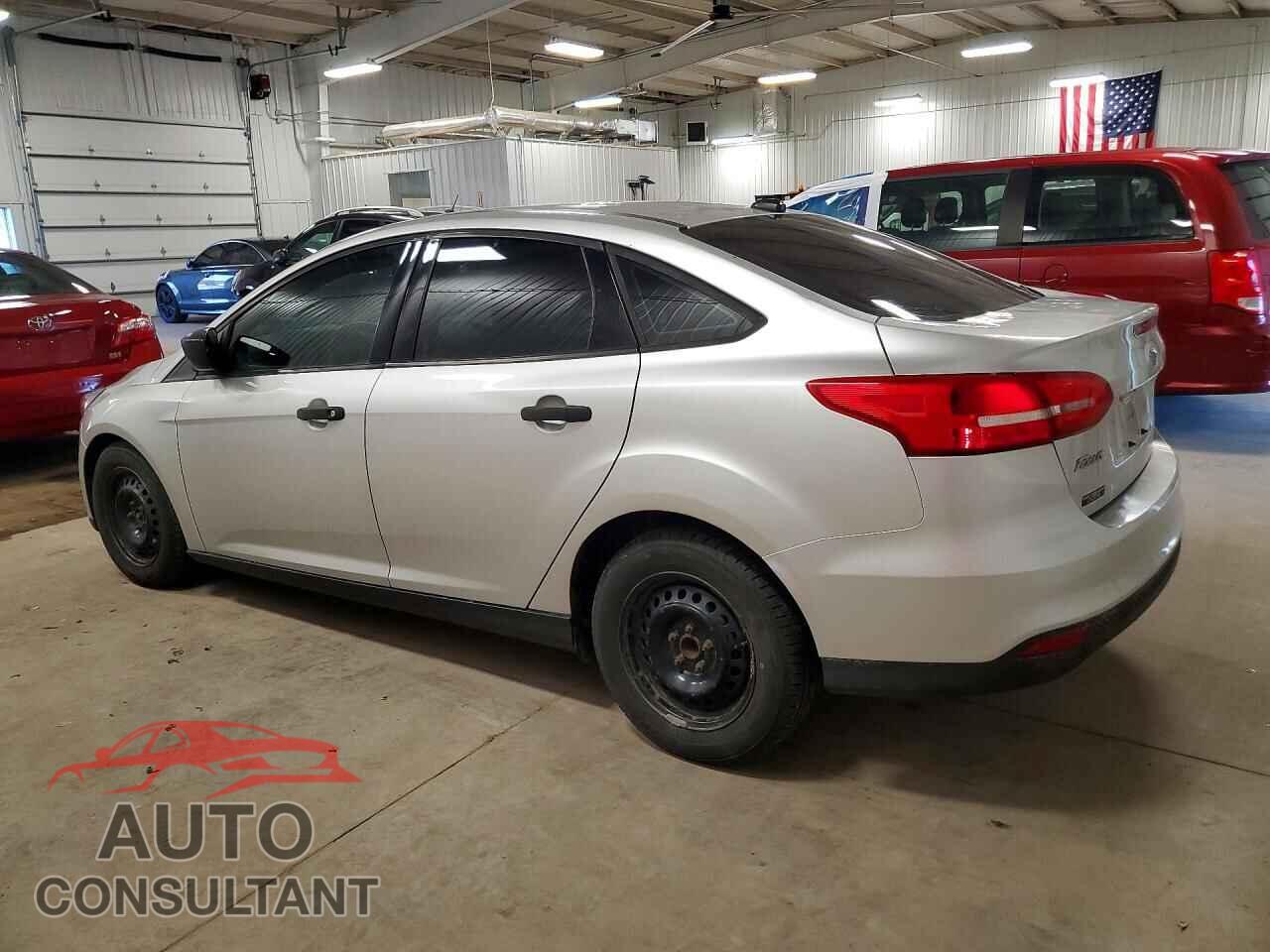 FORD FOCUS 2017 - 1FADP3E26HL244731