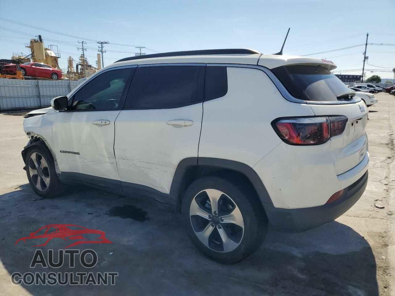 JEEP COMPASS 2018 - 3C4NJCBB2JT318614