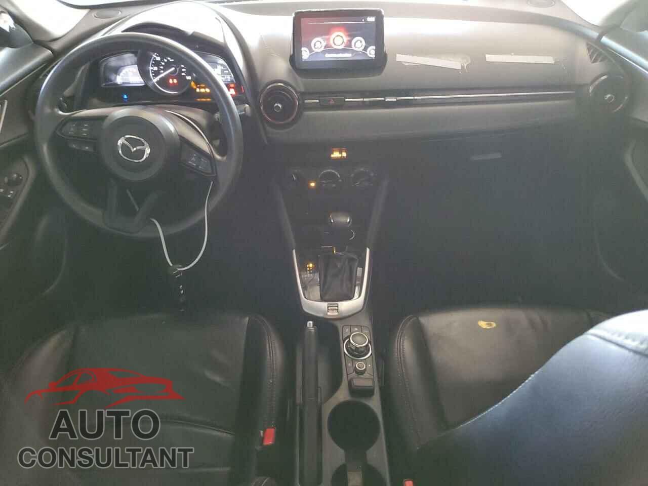 MAZDA CX-3 2018 - JM1DKDB76J0318459