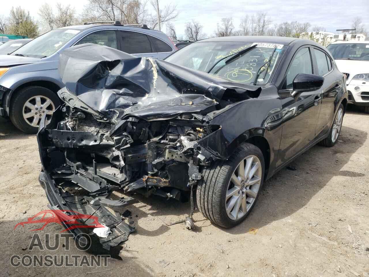MAZDA 3 2017 - 3MZBN1L75HM121802