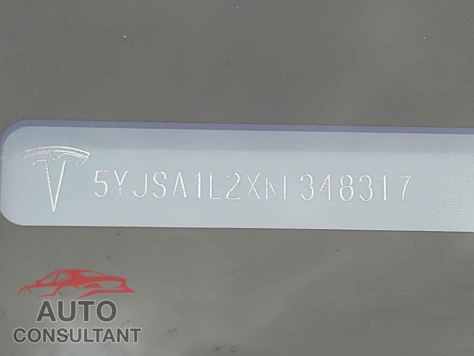 TESLA MODEL S 2019 - 5YJSA1E2XKF348317