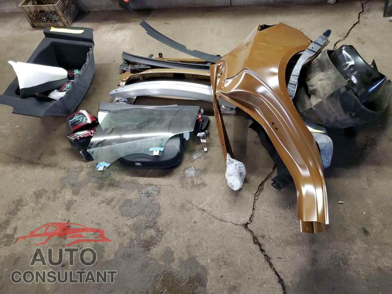 TESLA MODEL 3 2020 - 5YJ3E1EA7LF615558