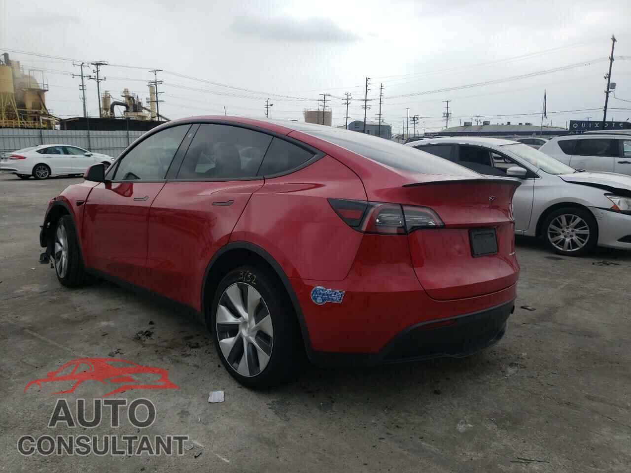 TESLA MODEL Y 2021 - 5YJYGDEE4MF241481