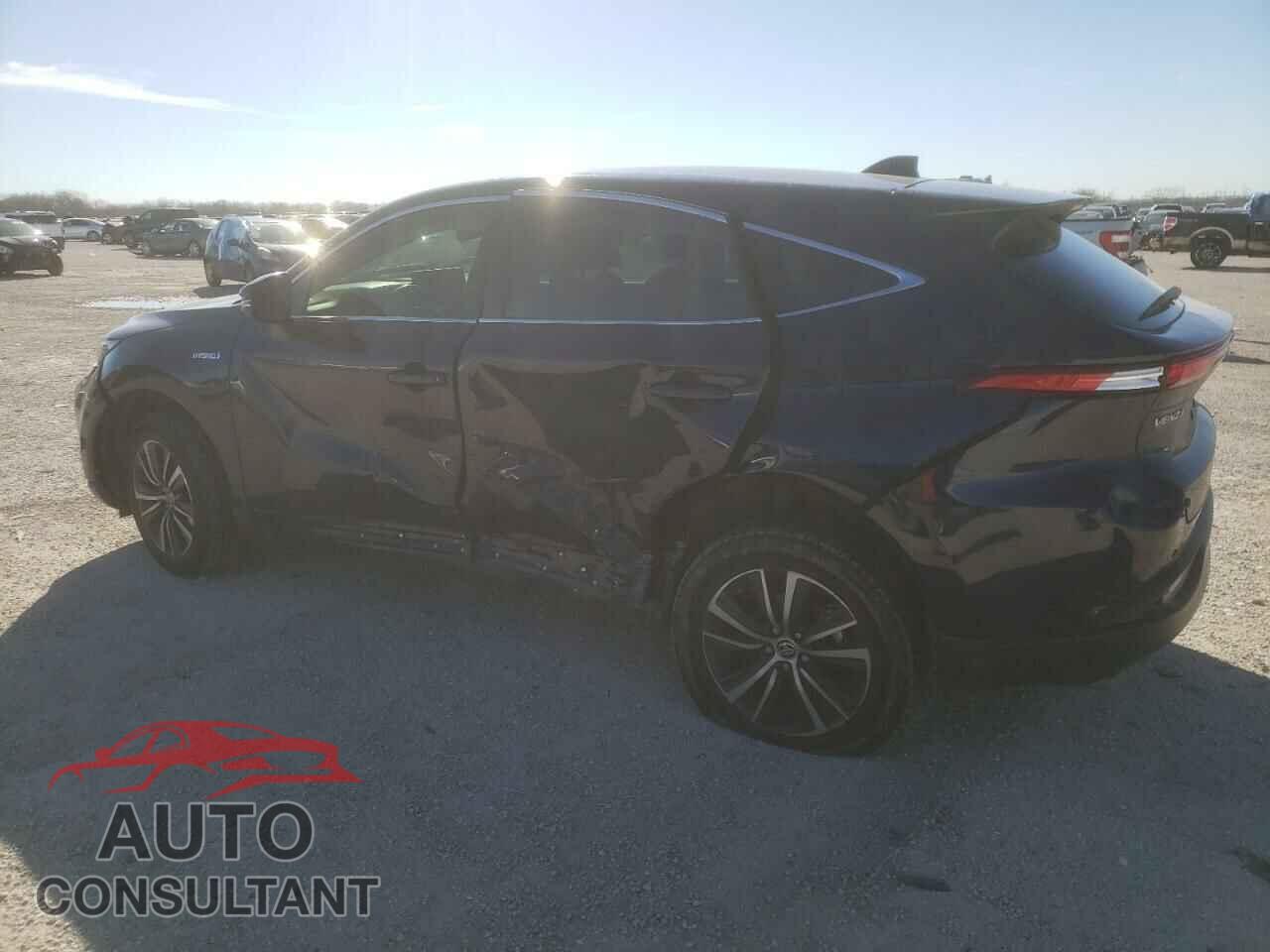 TOYOTA VENZA 2021 - JTEAAAAH8MJ048210