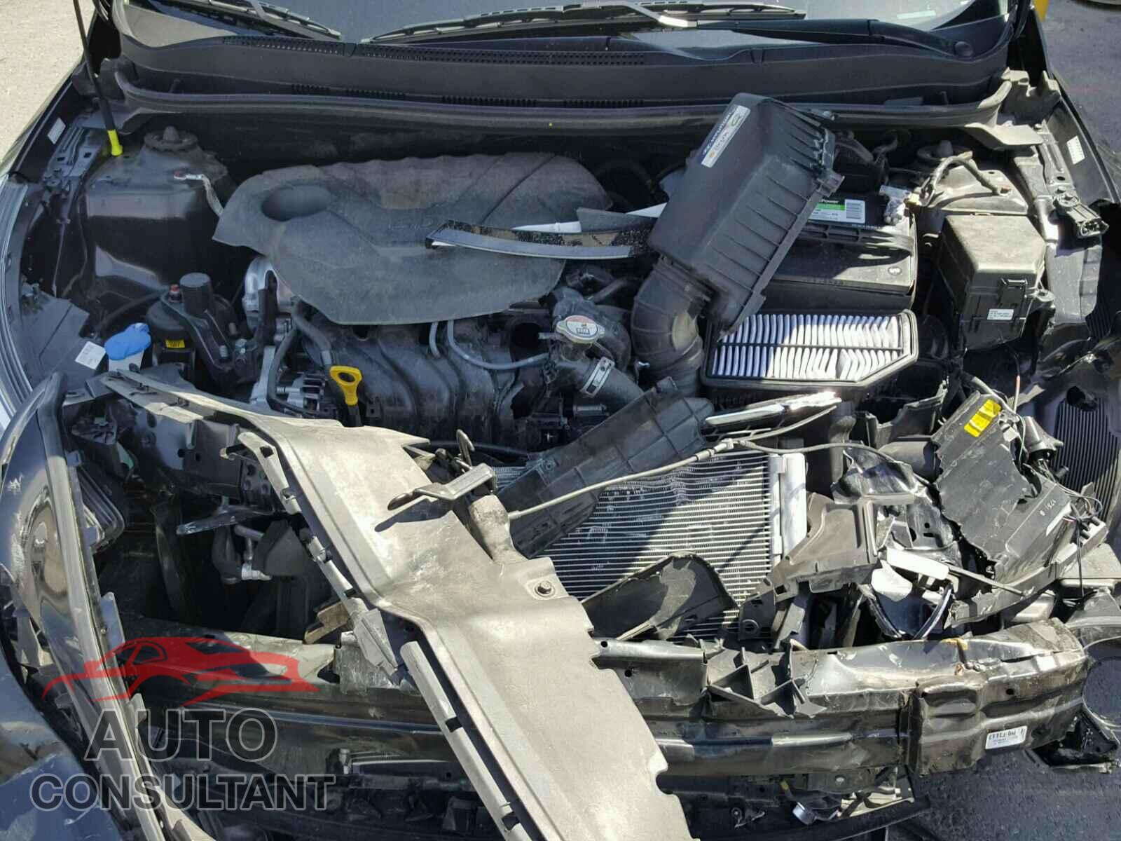 HYUNDAI ACCENT 2017 - KMHCT4AE1HU328419