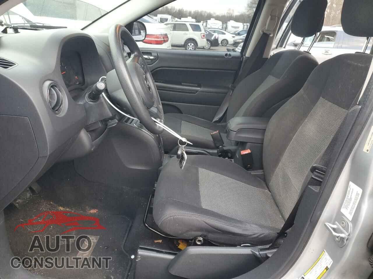 JEEP COMPASS 2011 - 1J4NF1FB4BD193469