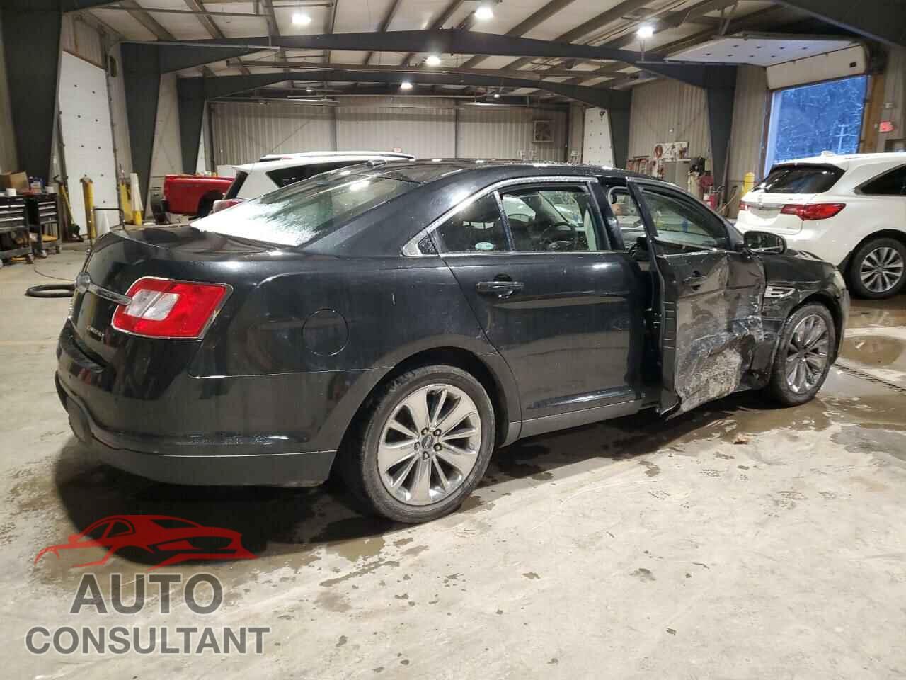 FORD TAURUS 2011 - 1FAHP2FWXBG143110