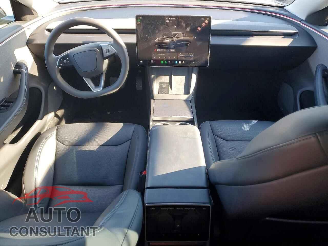TESLA MODEL 3 2024 - 5YJ3E1EA5RF825276