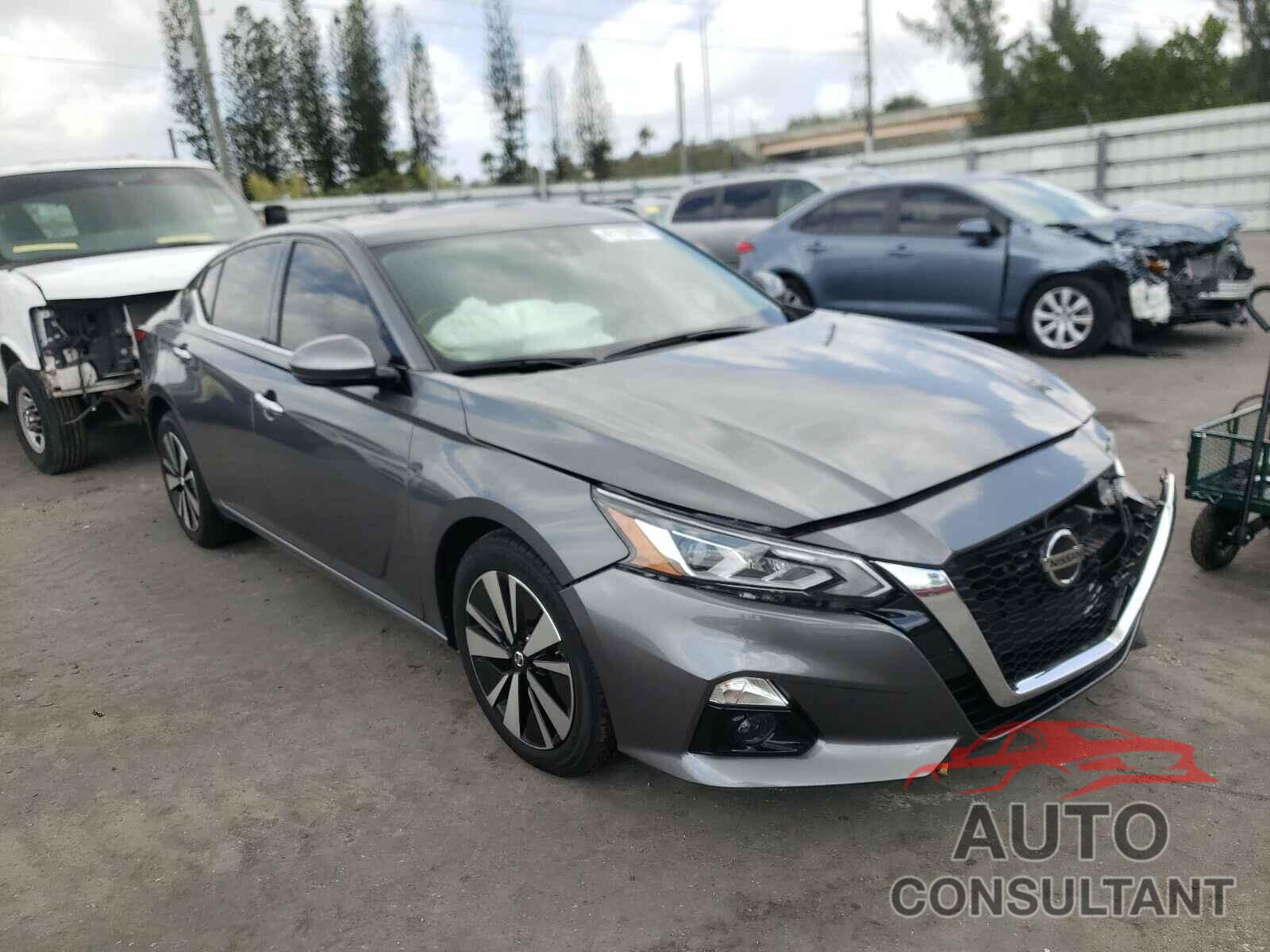 NISSAN ALTIMA SV 2019 - 1N4BL4DV8KC121606