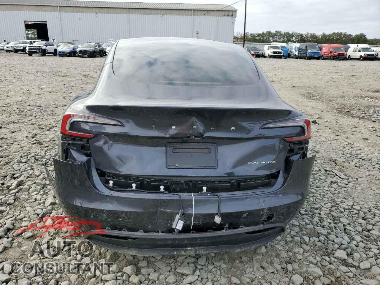 TESLA MODEL 3 2024 - 5YJ3E1EB4RF799021