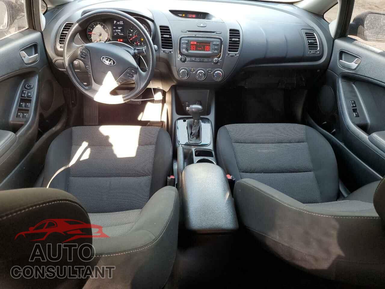 KIA FORTE 2017 - 3KPFK4A78HE077385
